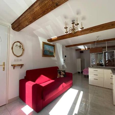 Ravissant Shabby Chic Au Centre De Metz Apartment Bagian luar foto